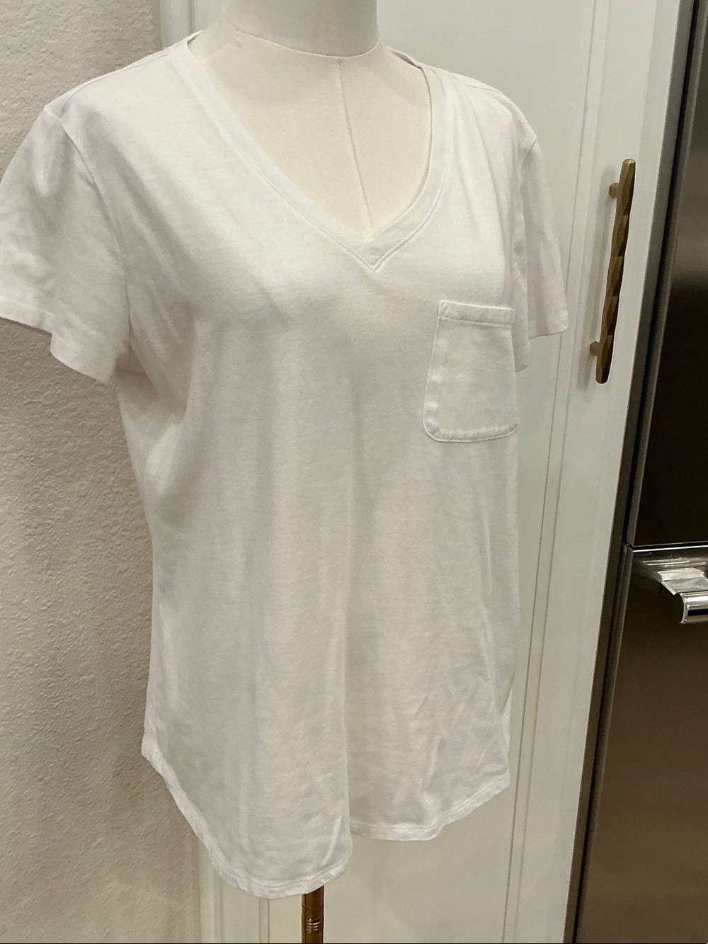 bcg Women's White V-Neck Pocket Tee